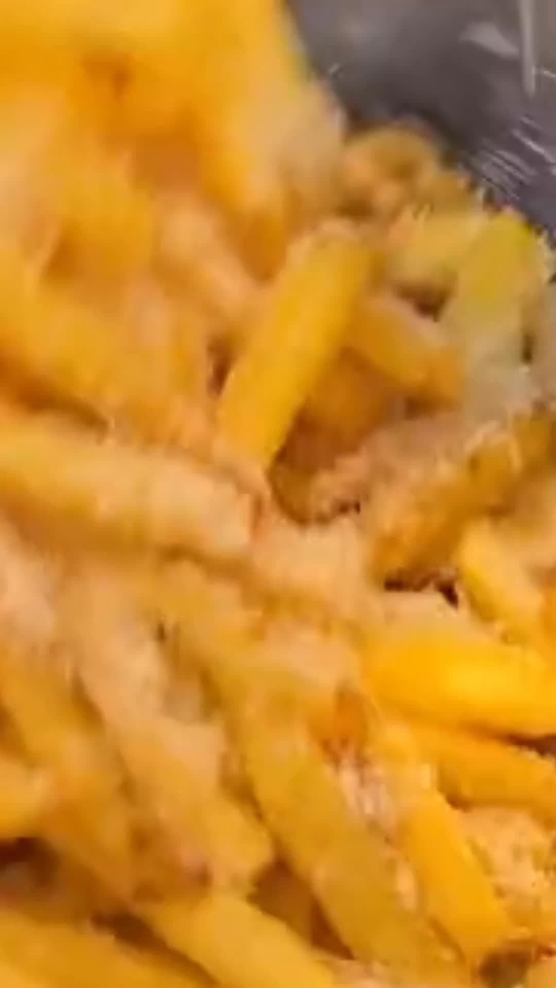 Video review of Chicken Run by PennysPantry