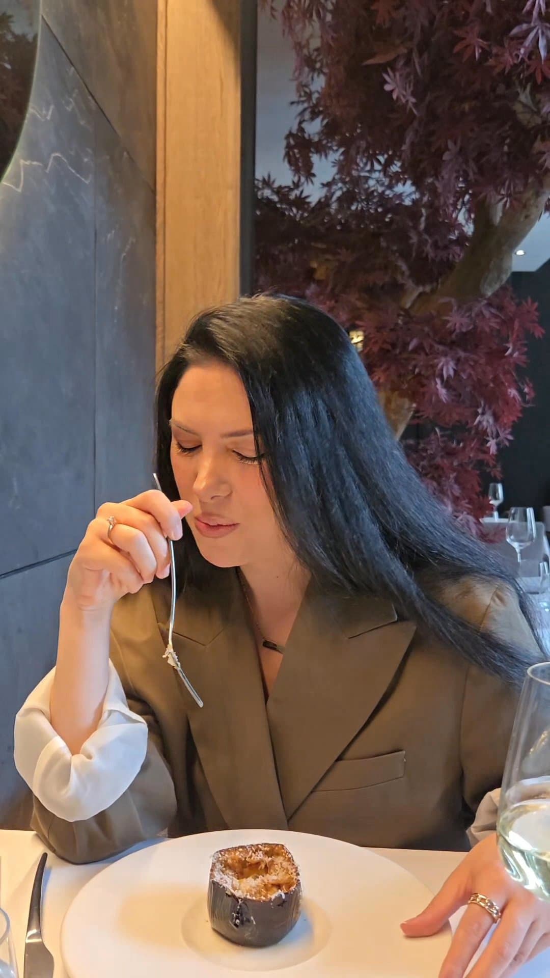Video review of RAI Restaurant London by Ivetta