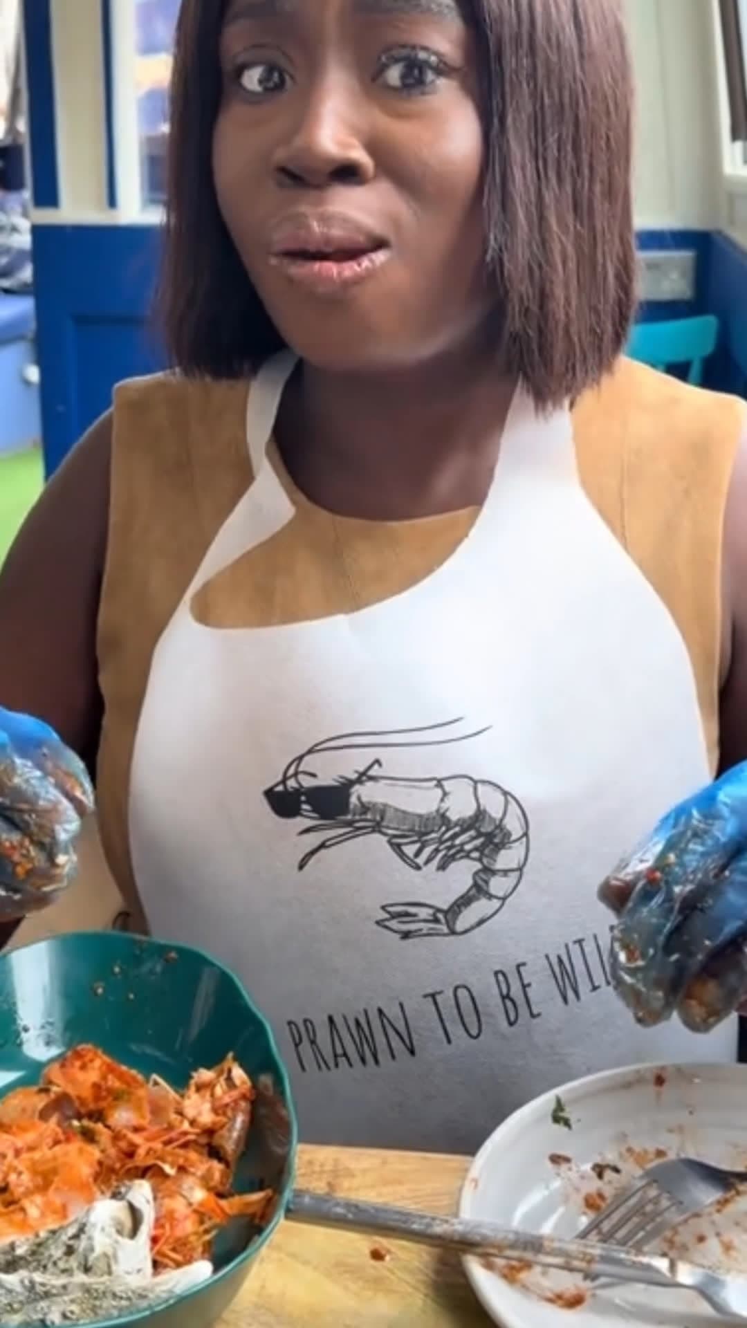 Video review of SeaGarden Boat by FoodDiva