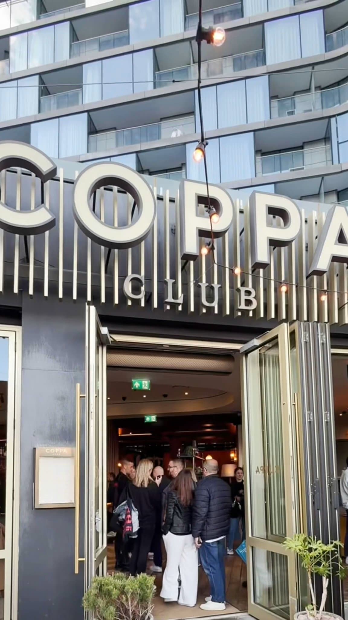 Video review of Coppa Club Tower Bridge by Melissa