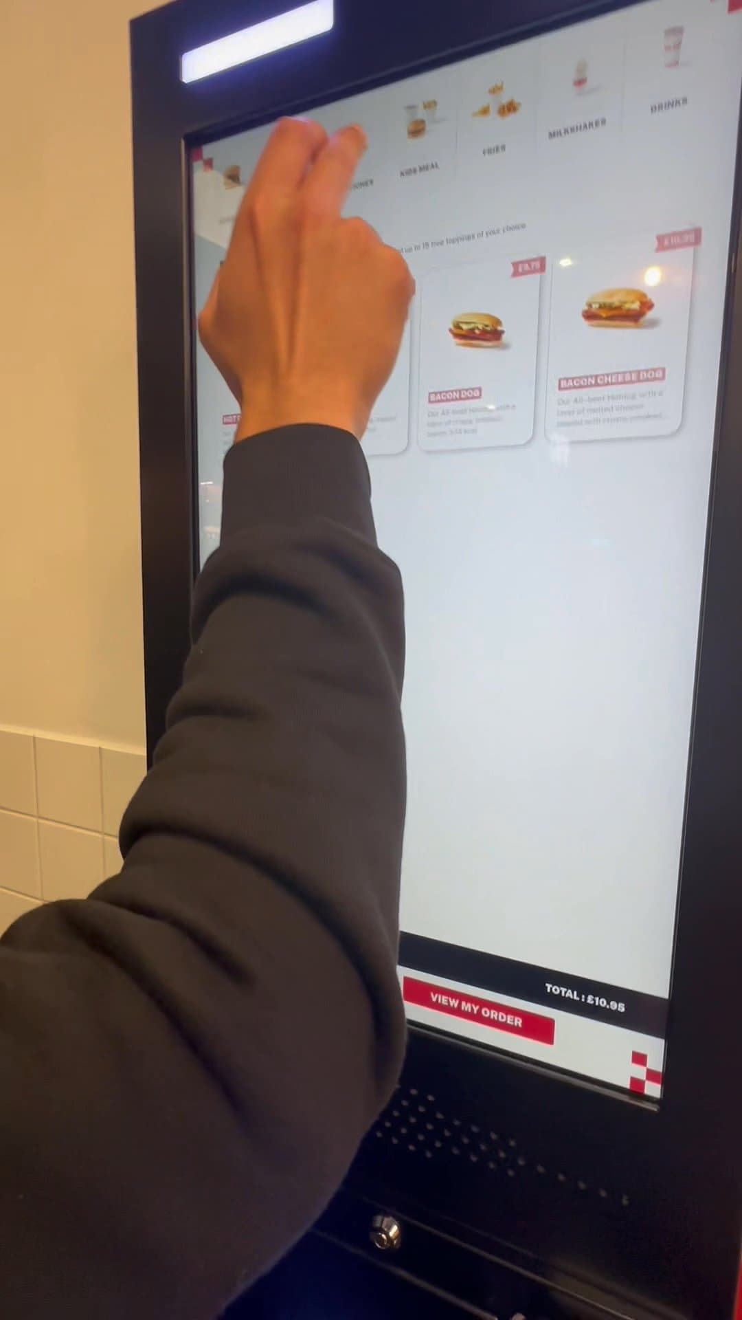 Video review of Five Guys Burgers and Fries King's Cross by Ronak_c5ce