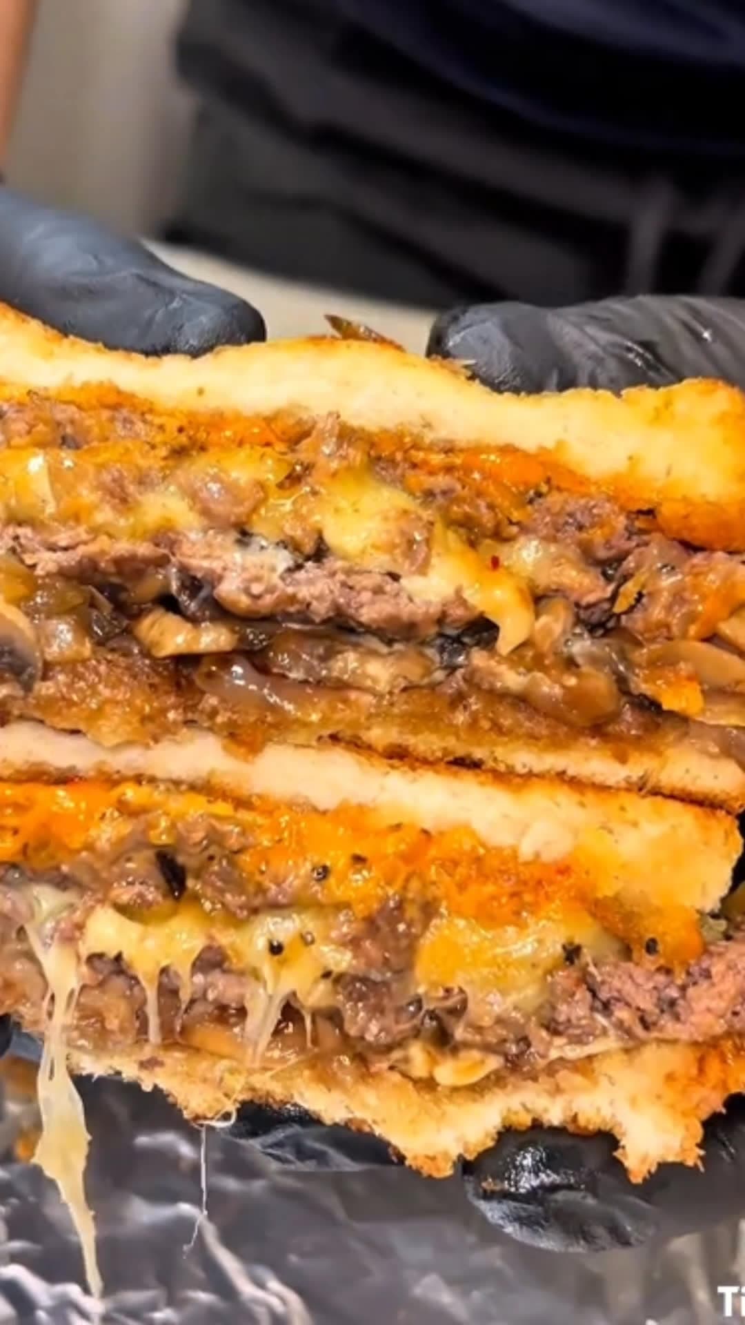 Video review of Brim Burgers Hammersmith by RosaReviews