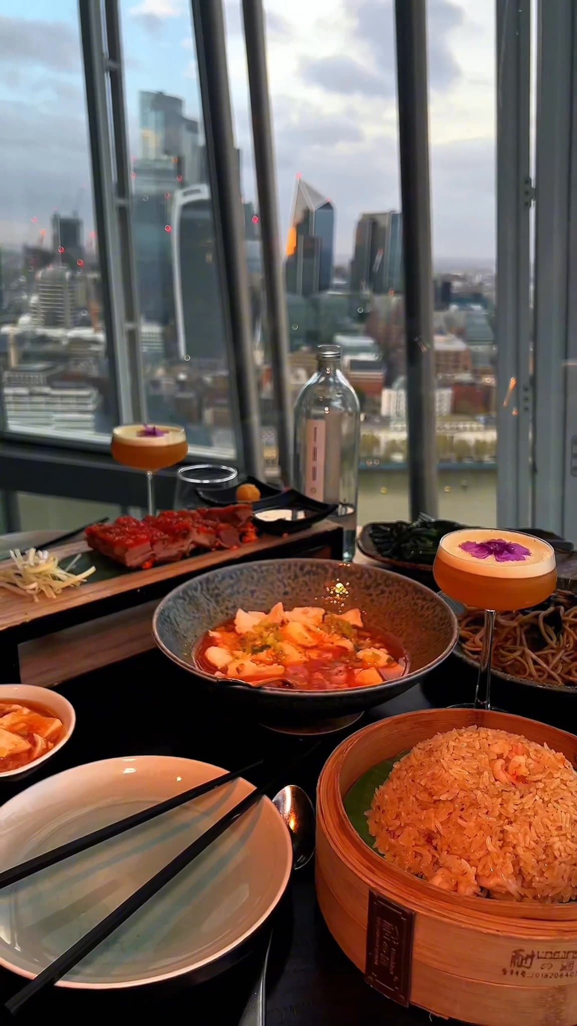 Video review of Hutong by SusyE