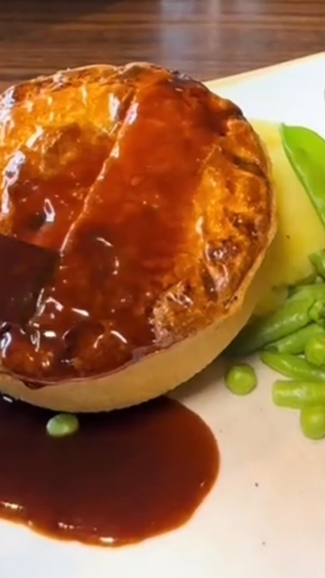 Video review of Inkwell at Lichfield by PennysPantry