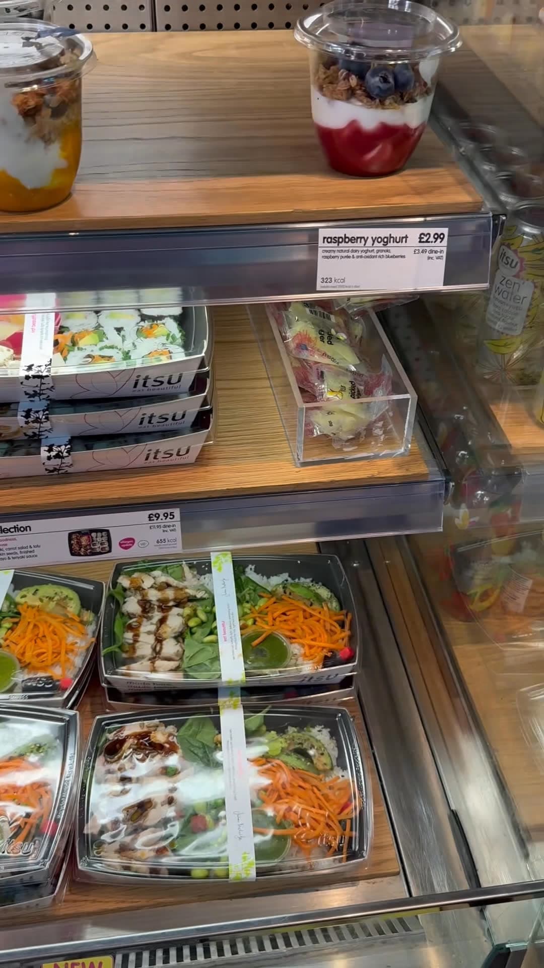 Video review of itsu - Oxford Street by Elena