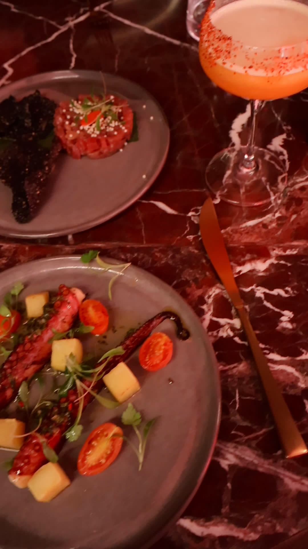 Video review of Gordon Ramsay Hell's Kitchen at The Cumberland by TableConfidential