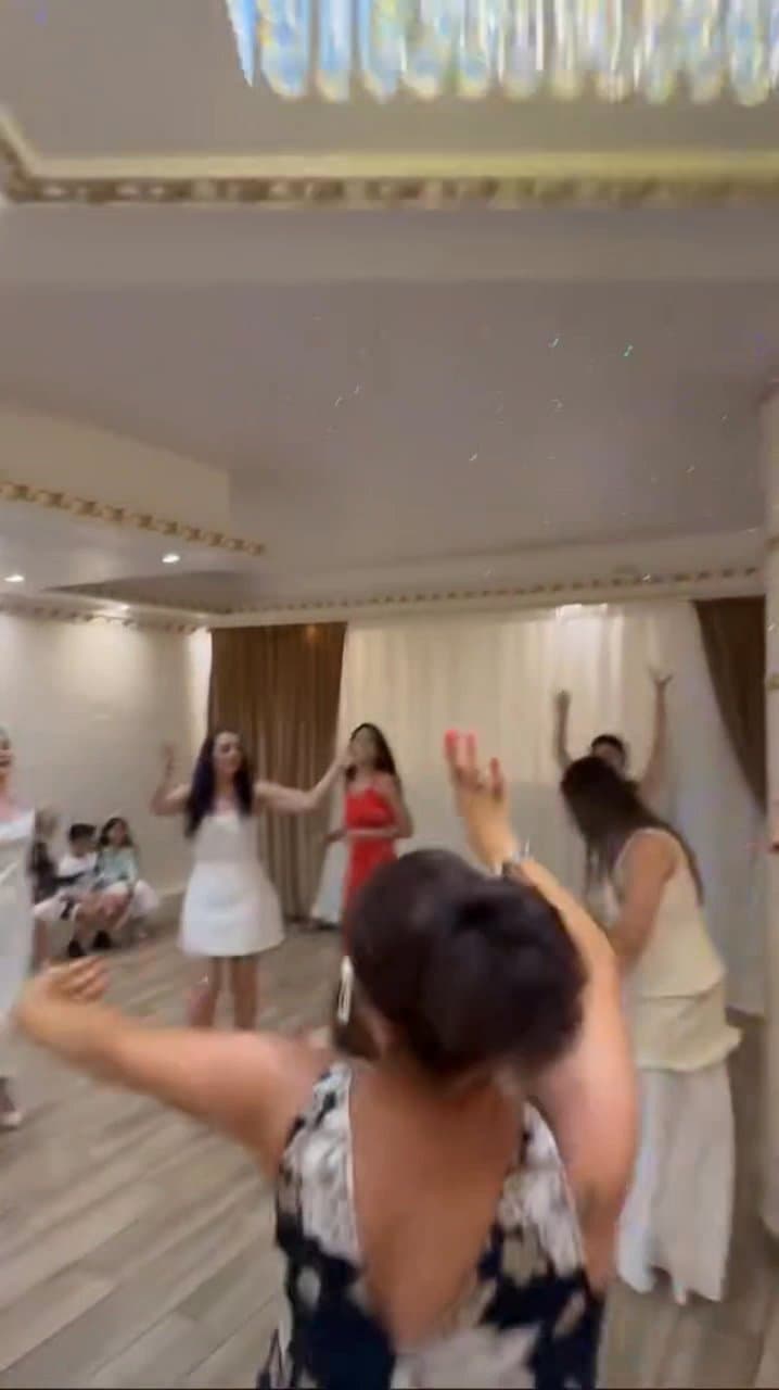 Video review of Almas Restaurant by Ivetta