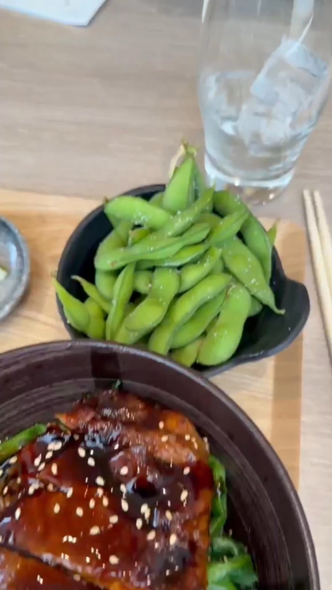 Video review of Hare & Tortoise Kensington by alicia