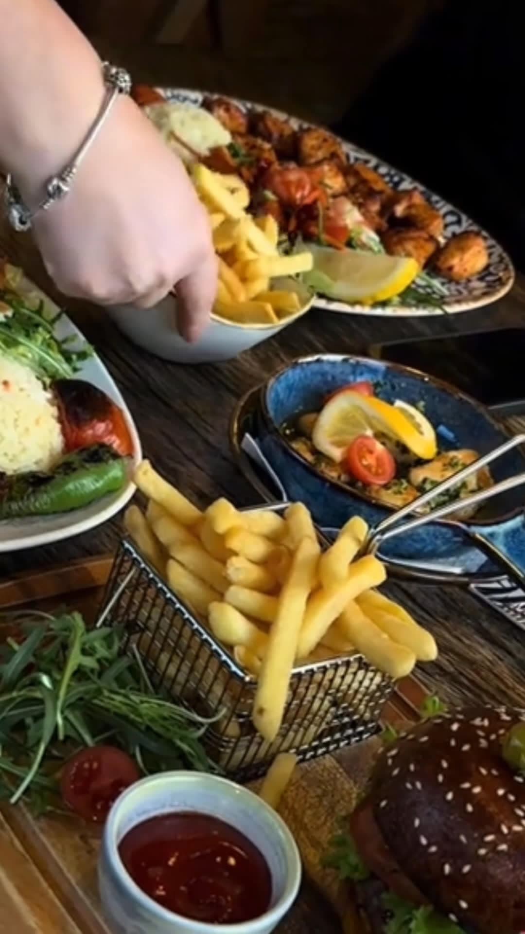 Video review of Midpoint Restaurant by PennysPantry