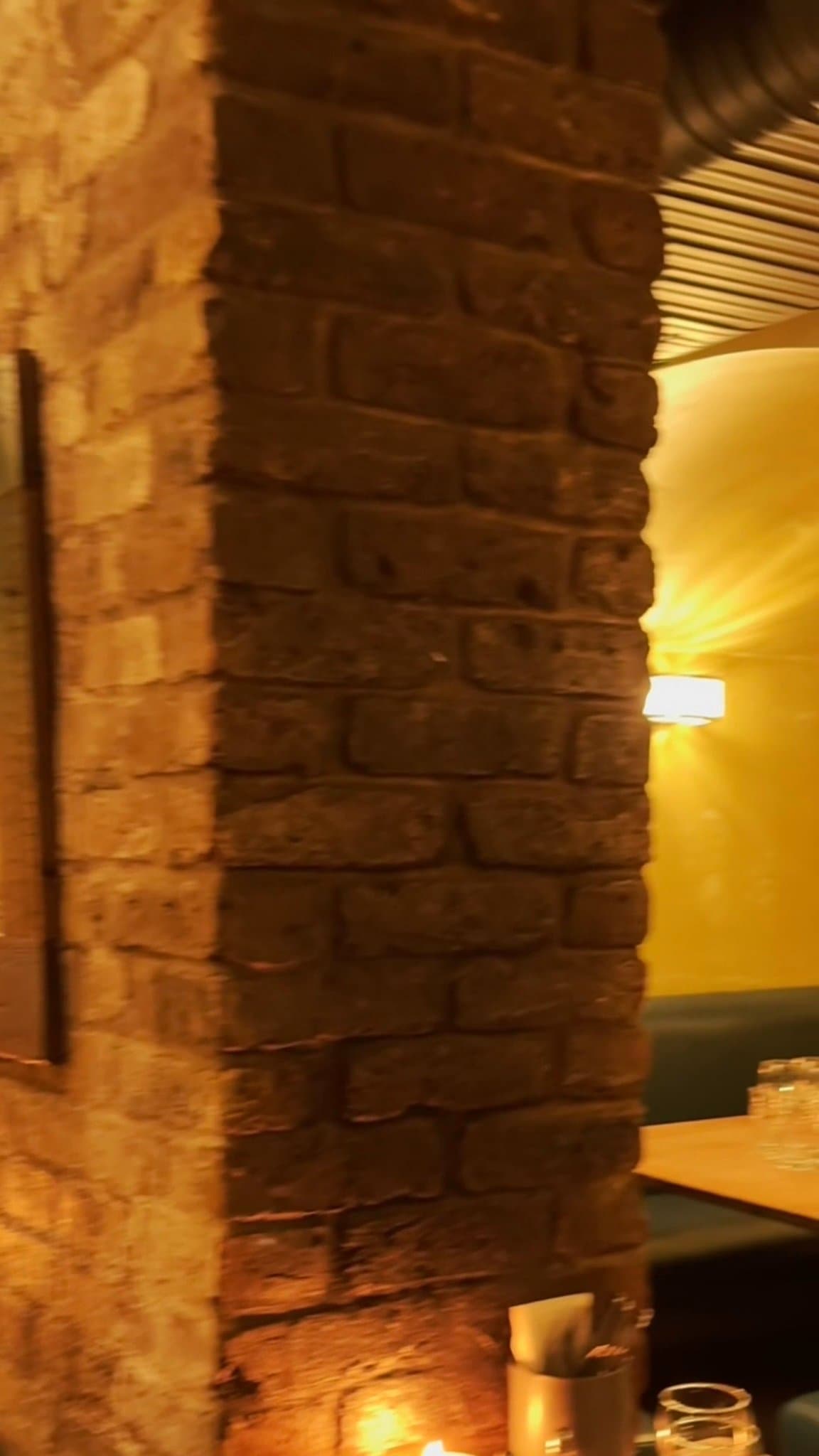 Video review of Le Garrick by Melissa