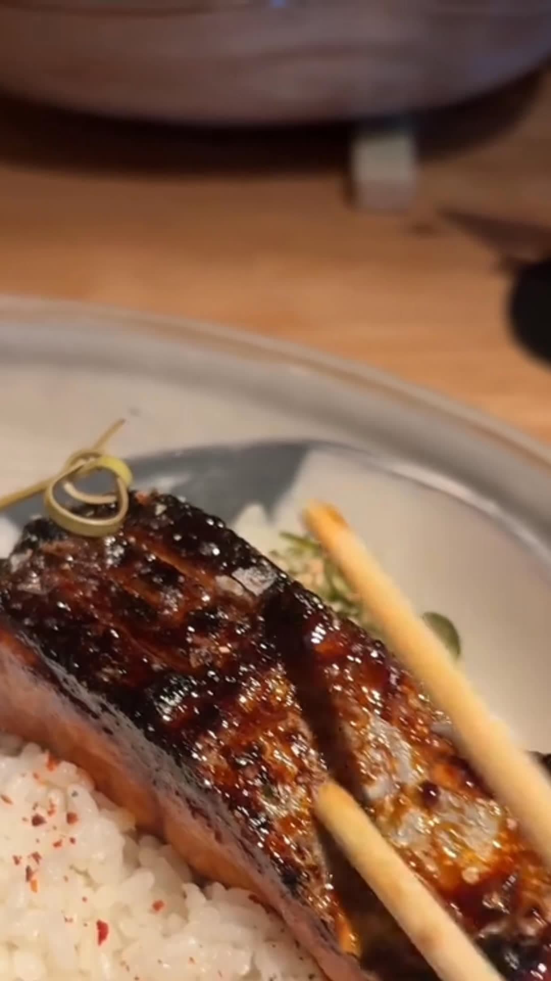 Video review of ROKA Charlotte Street by JJ