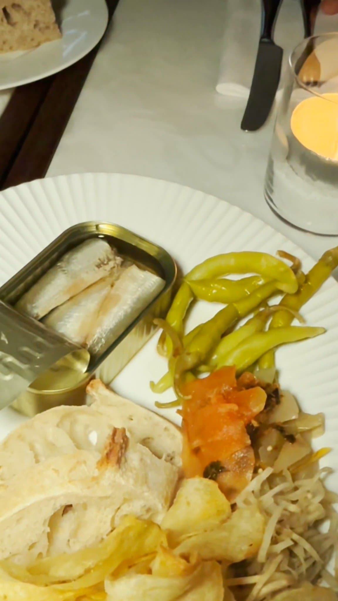 Video review of Café 1922 by Melissa