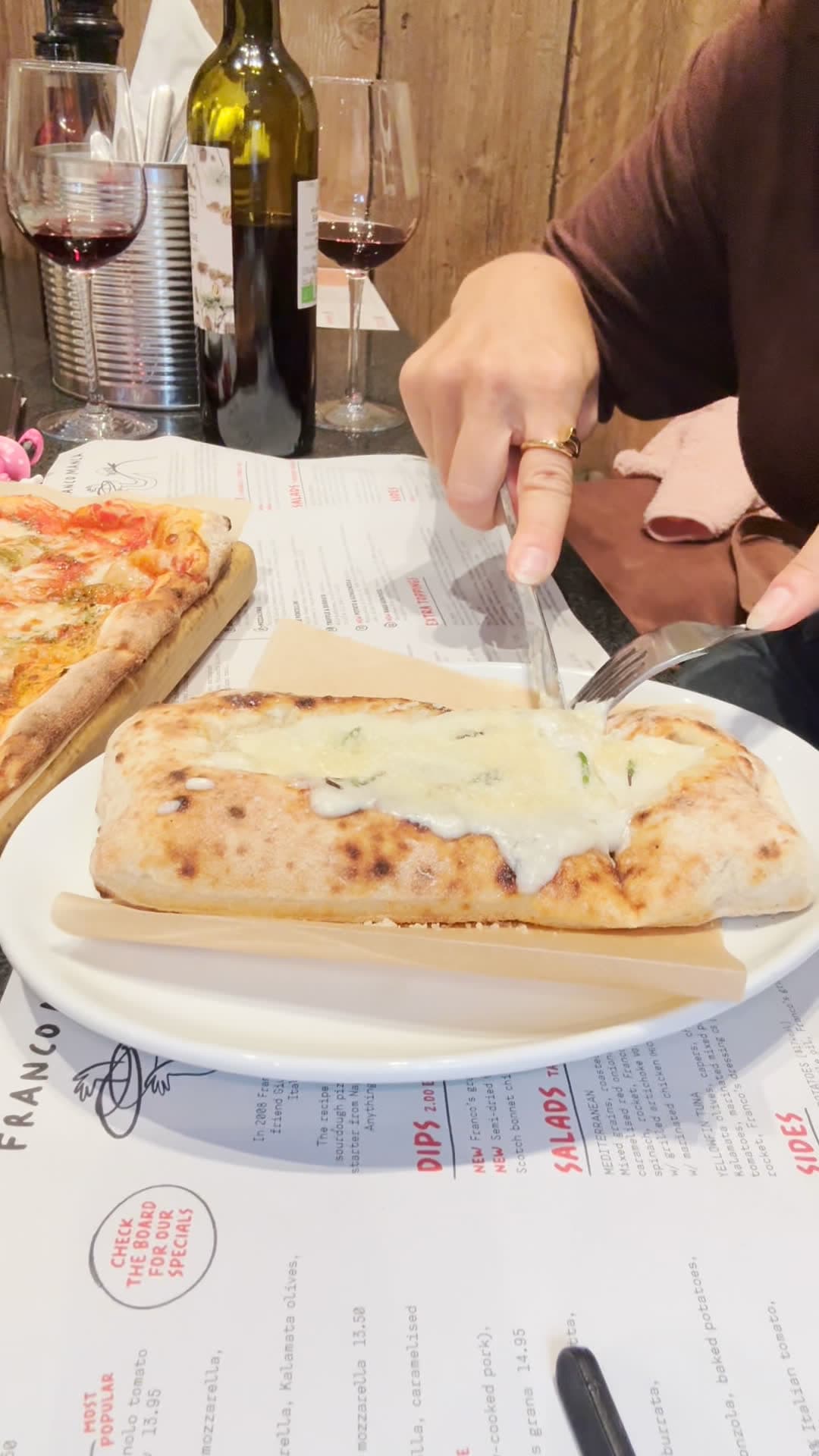Video review of Franco Manca Victoria by Melissa