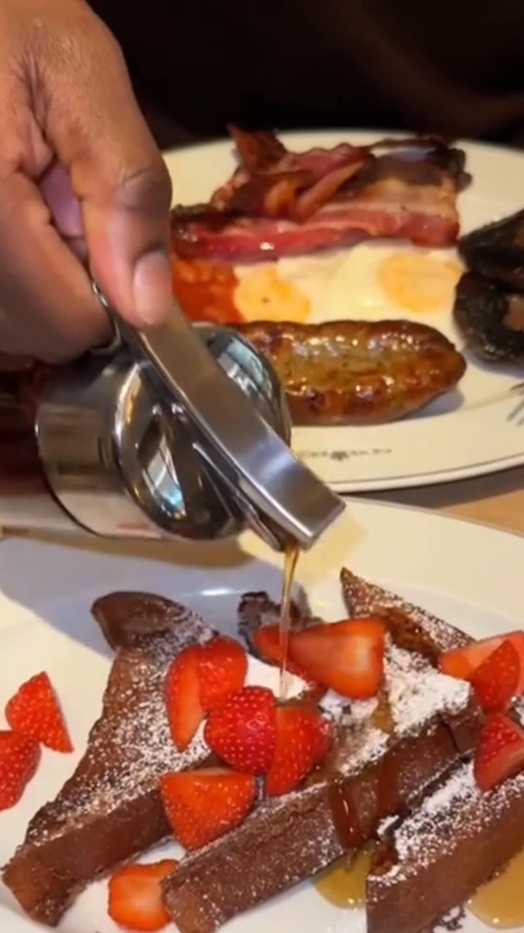 Video review of The Delaunay by RosaReviews